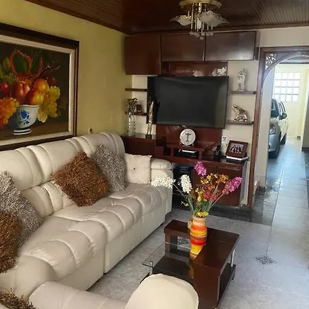 Hermosa Casa Con Gran Ubicacion Bogotá Exterior photo